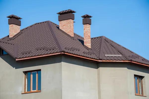 Expert Guidance on Choosing a Roofing Replacement Contractor