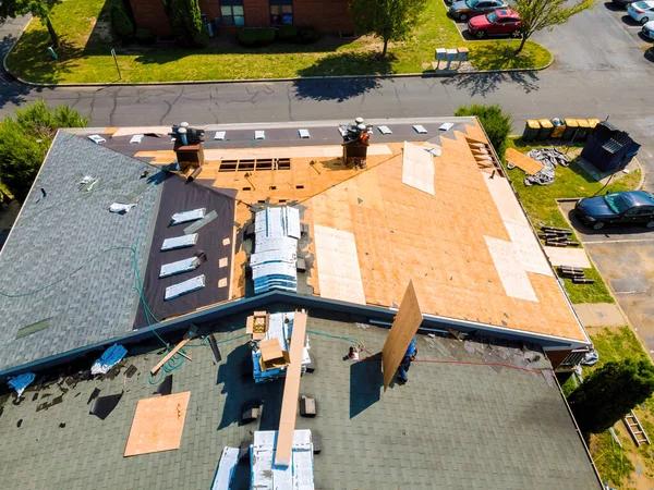 Roof Replacement Safety Tips for Homeowners